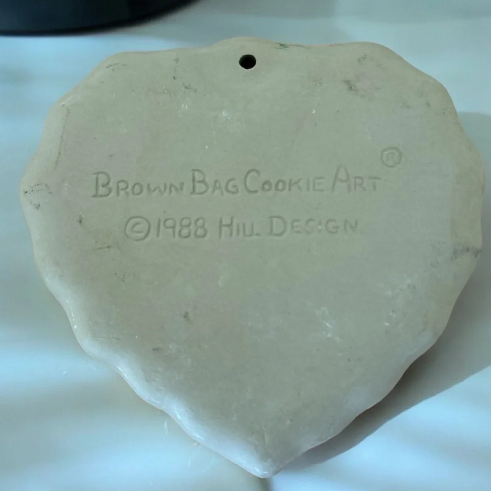 Brown Bag Cookie Art Quilted Heart Stamped Baking Mold Press Hill Design 1988